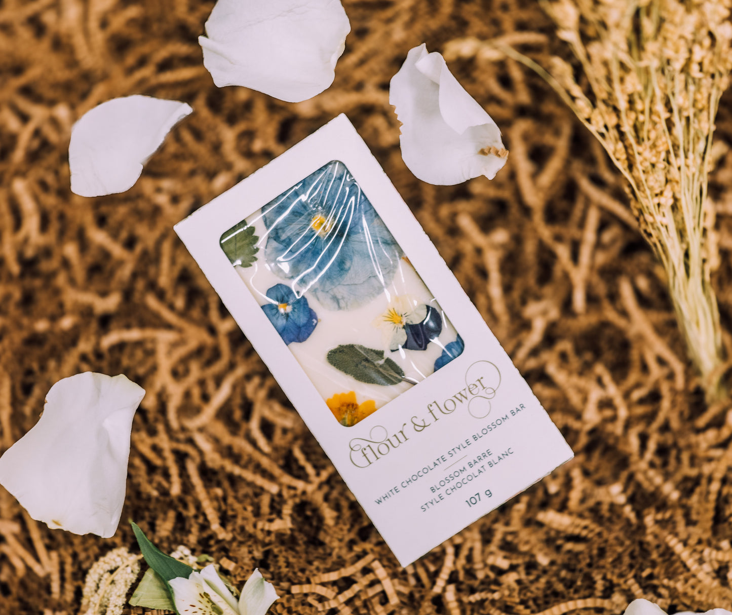 White Sweetheart Classic - Valentine’s Day Gift Package