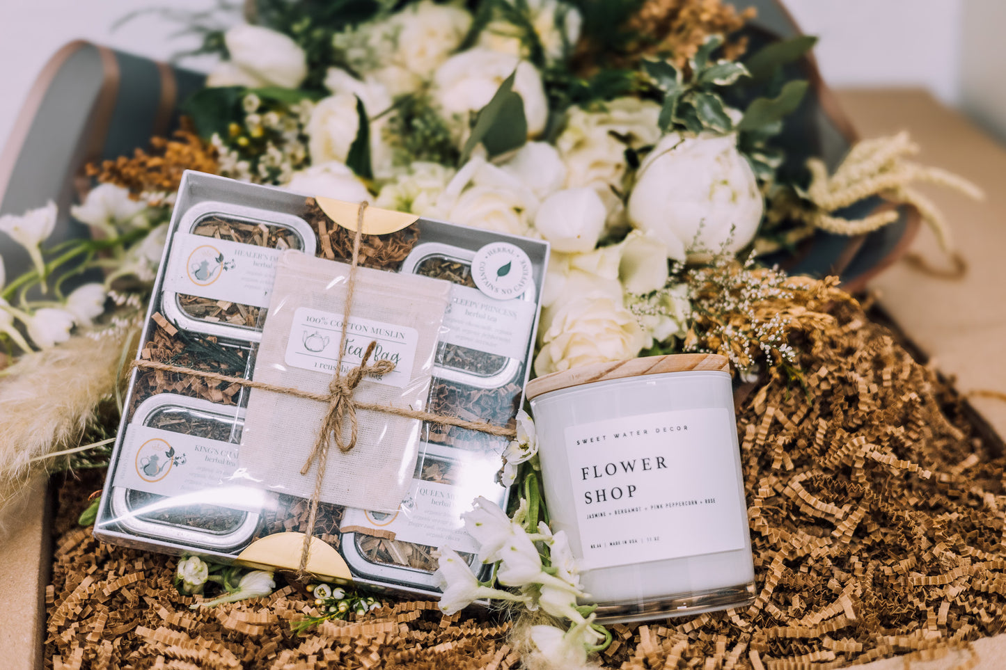 White Unwind & Bloom - Valentine’s Day Gift Package