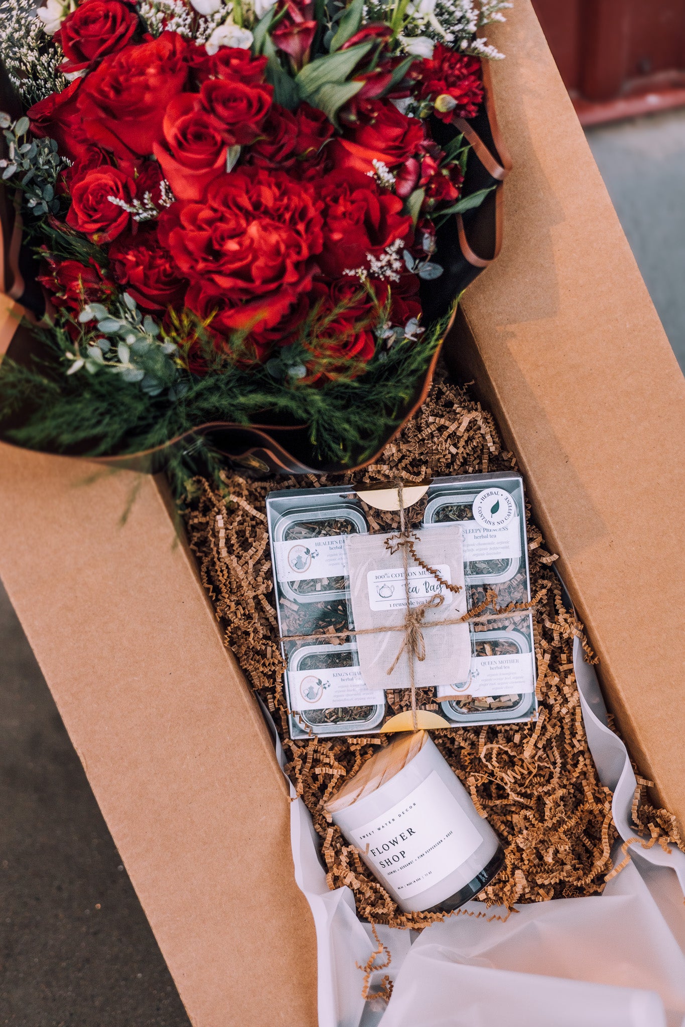 Red Unwind & Bloom - Valentine’s Day Gift Package